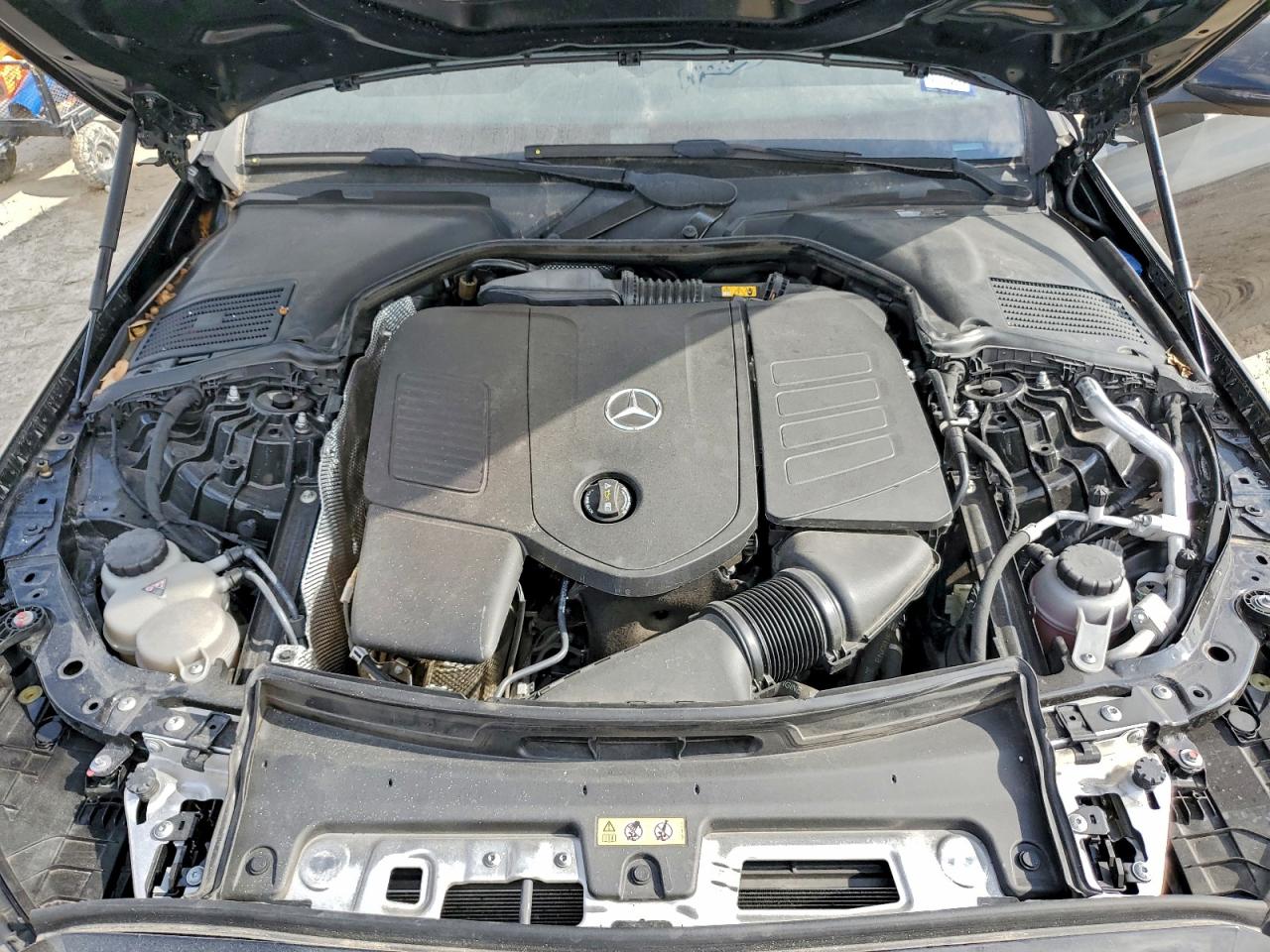 Mercedes-Benz C-Class 300 Image 7