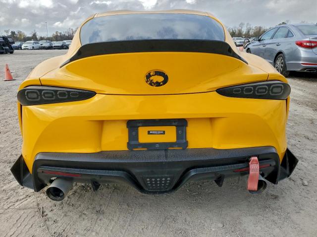 Toyota Supra Base Image 2