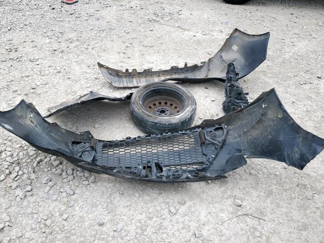 Toyota Corolla Le Image 10