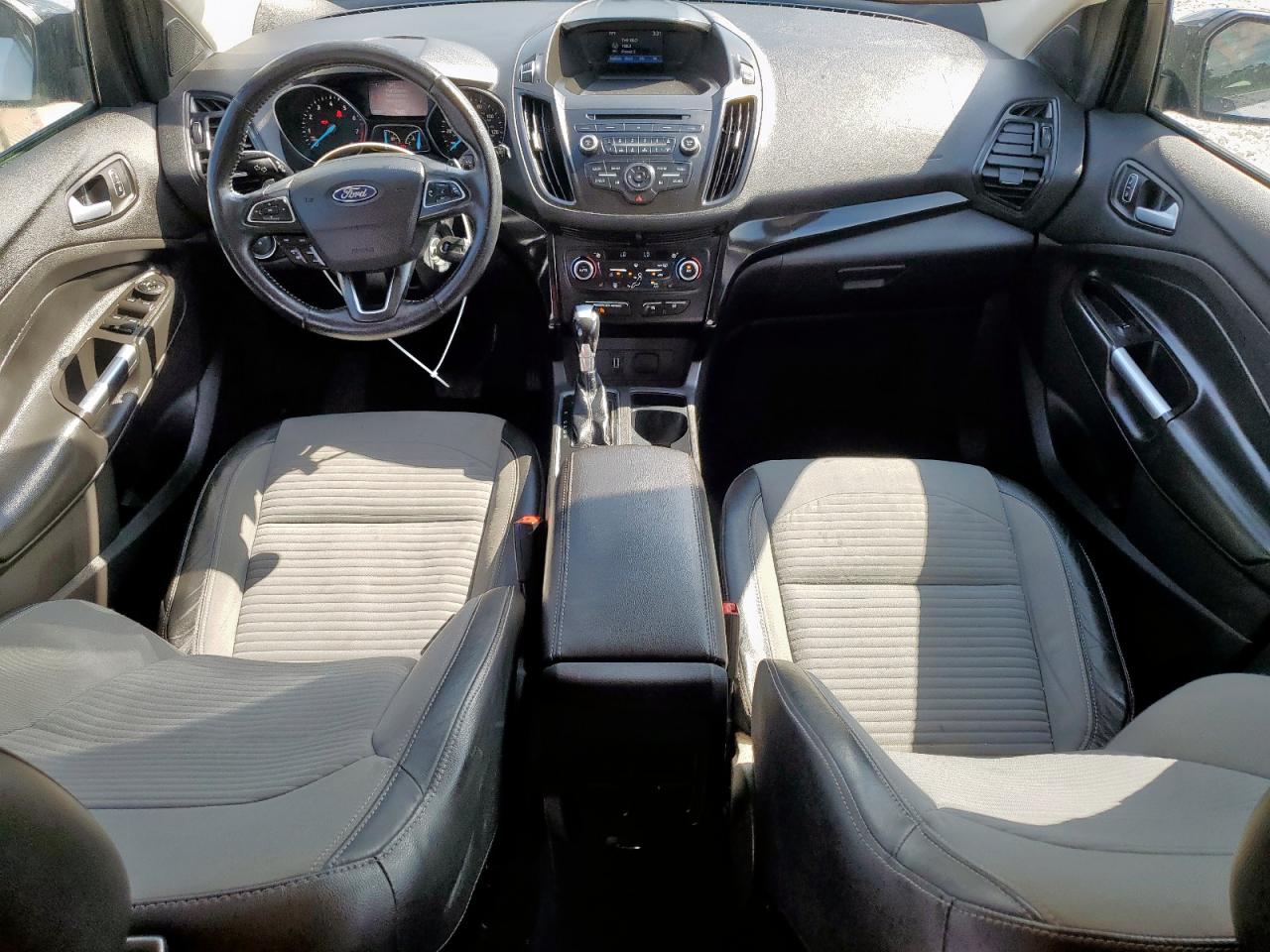 Ford Escape Se Image 8