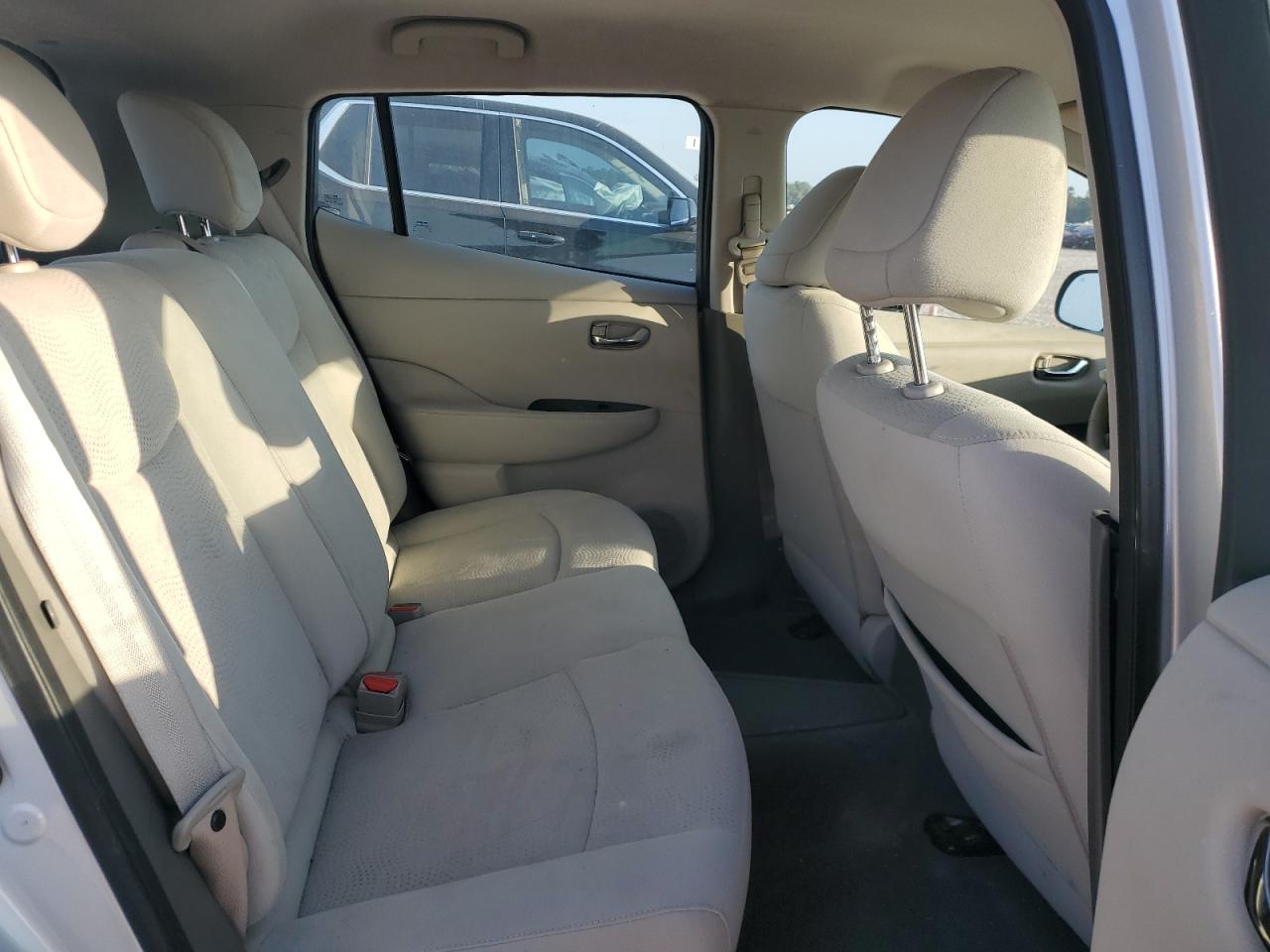 Nissan LEAF S Image 5