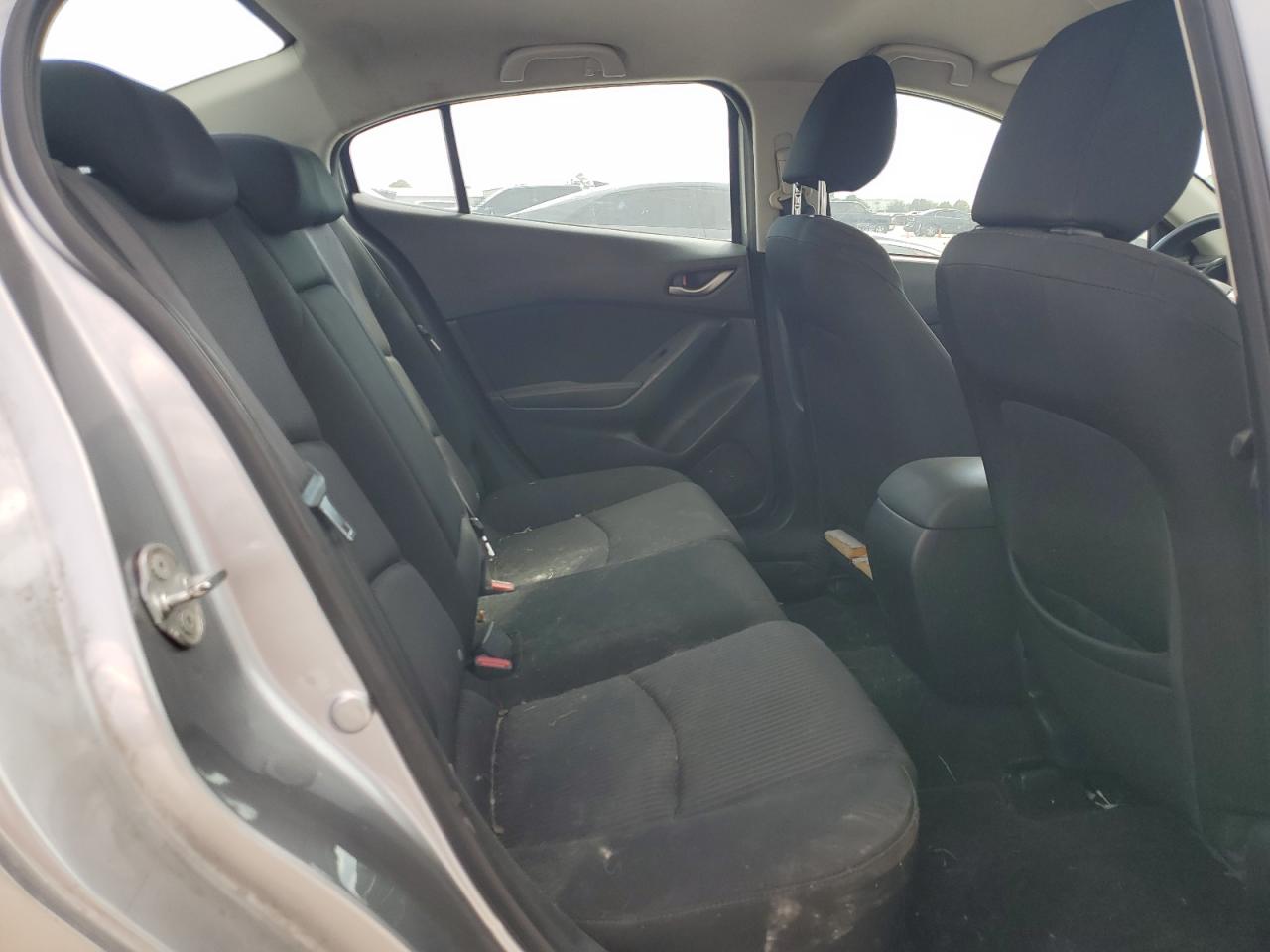 Mazda 3 Sport Image 7