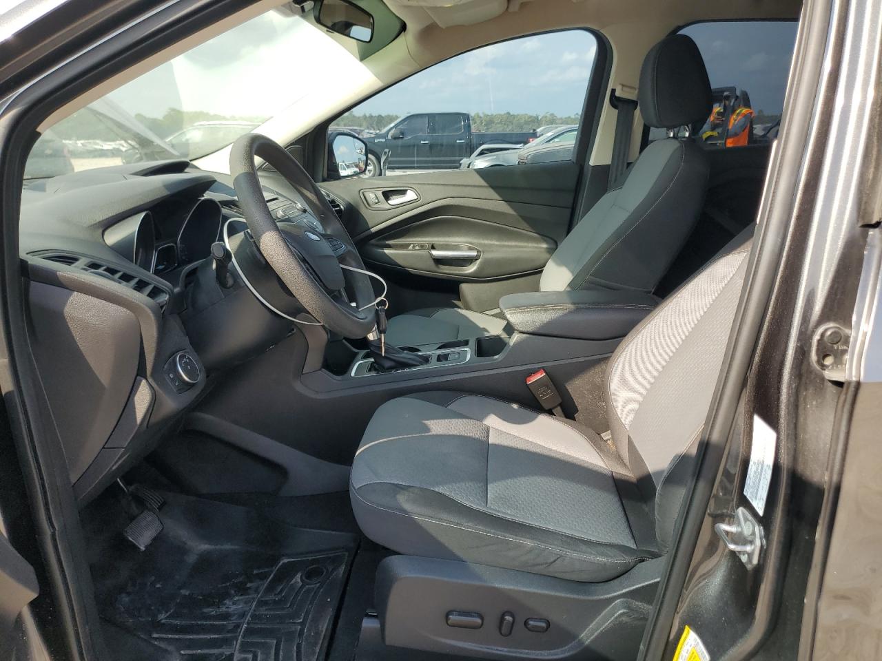 Ford Escape Se Image 11