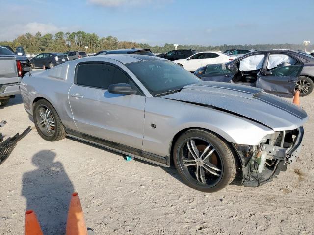 Ford Mustang Image 5