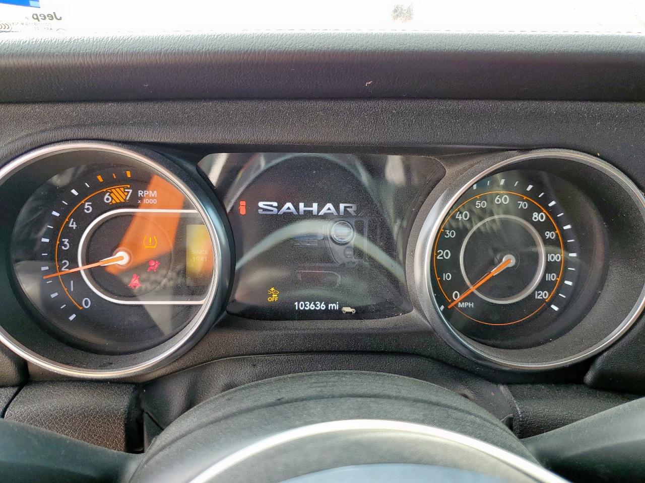 Jeep Wrangler Sahara Image 2