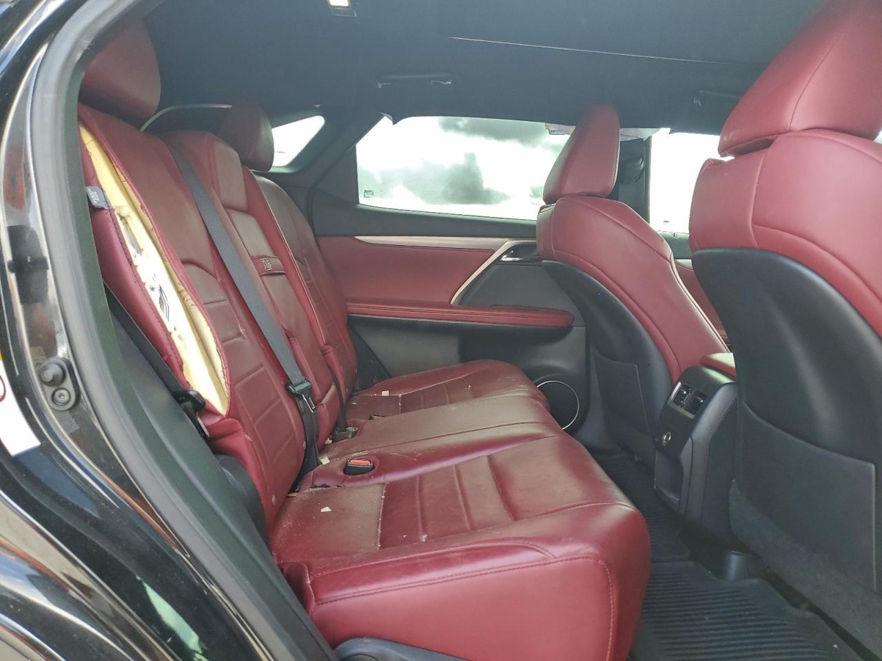 Lexus RX 350 Base Image 11