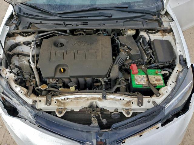 Toyota Corolla L Image 10