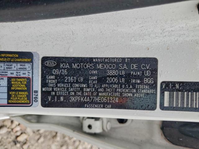 Kia Forte Lx Image 9