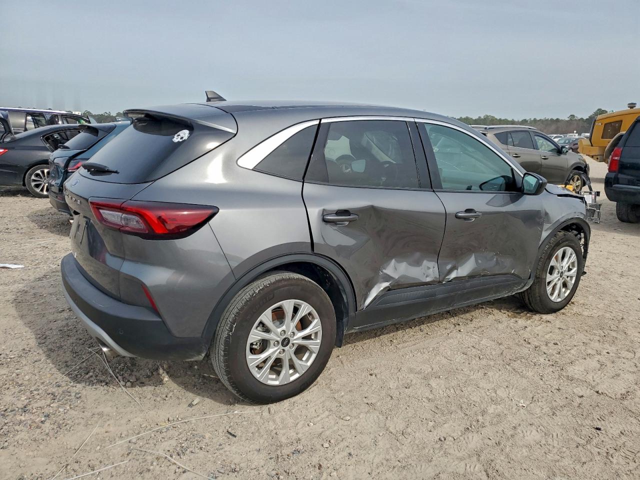 Ford Escape Active Image 3