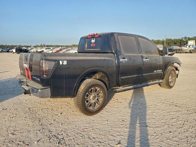 Nissan Titan S Image 3