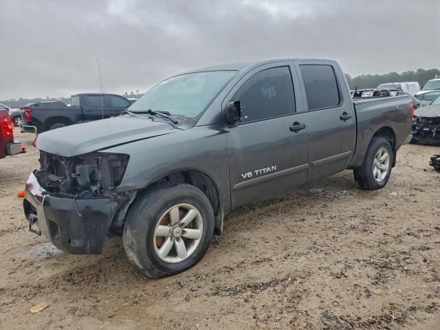  Salvage Nissan Titan
