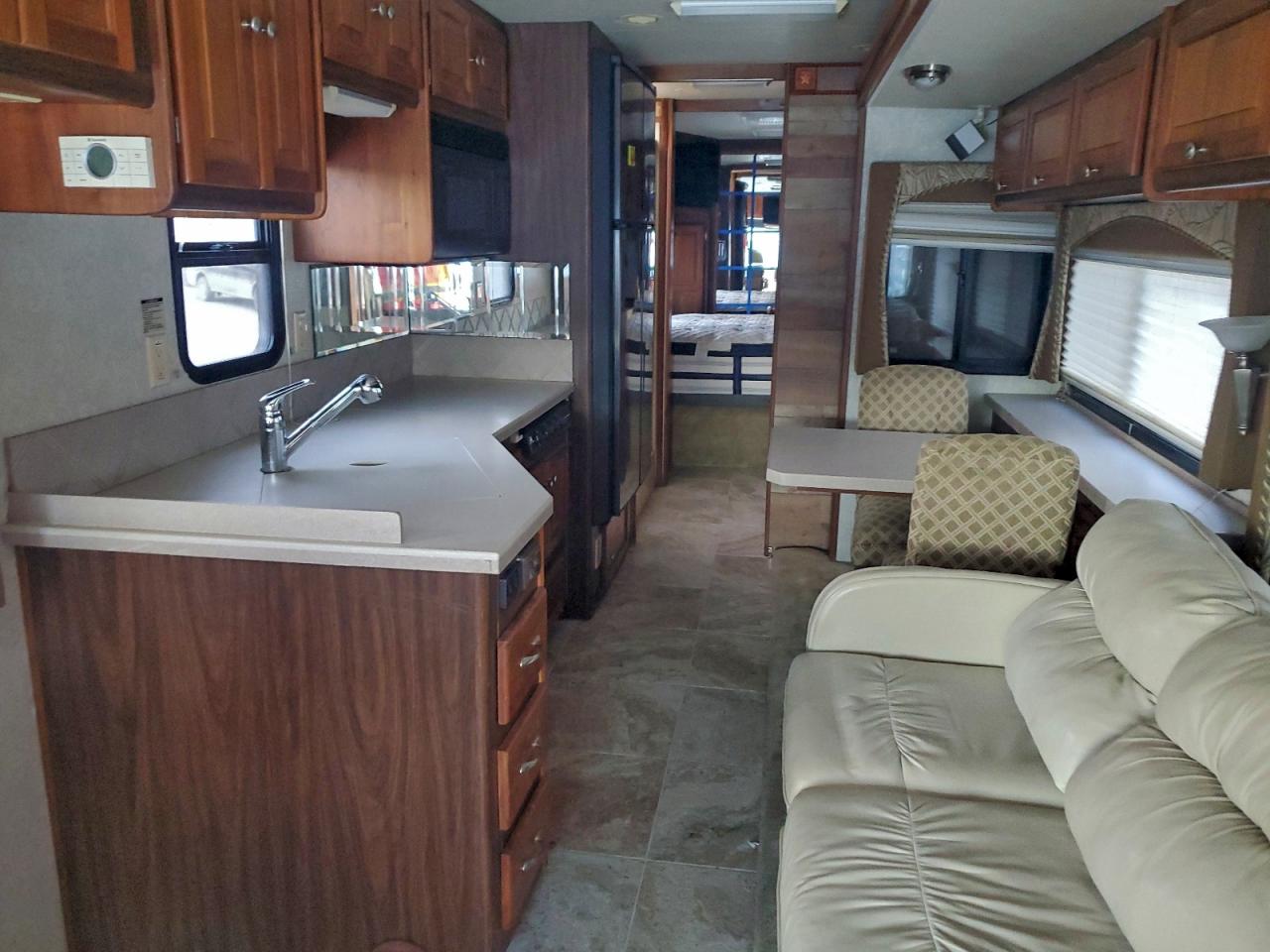 Tiffin Phaeton X Line Motor Home Image 6