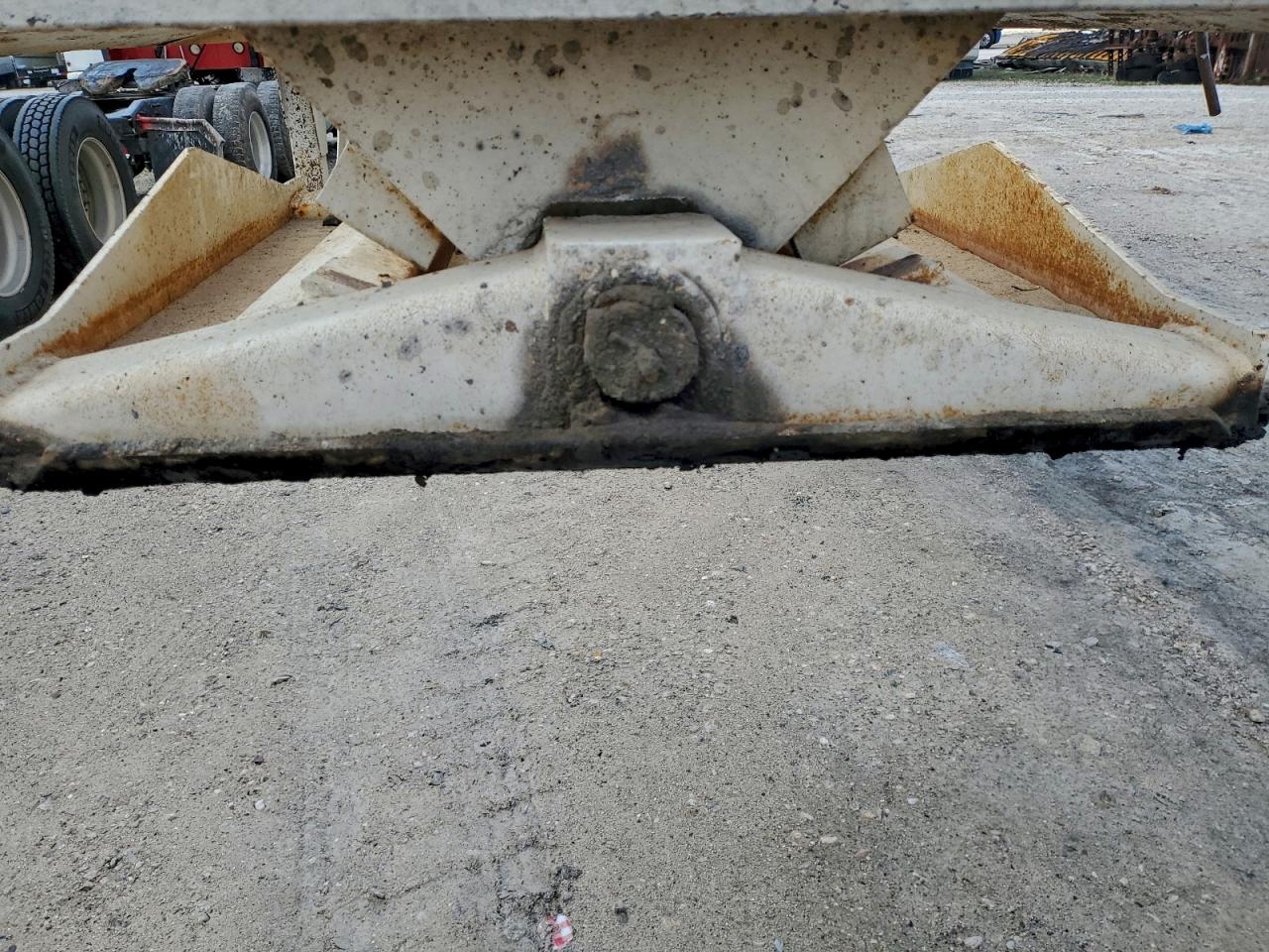 Clem Trailer Image 10