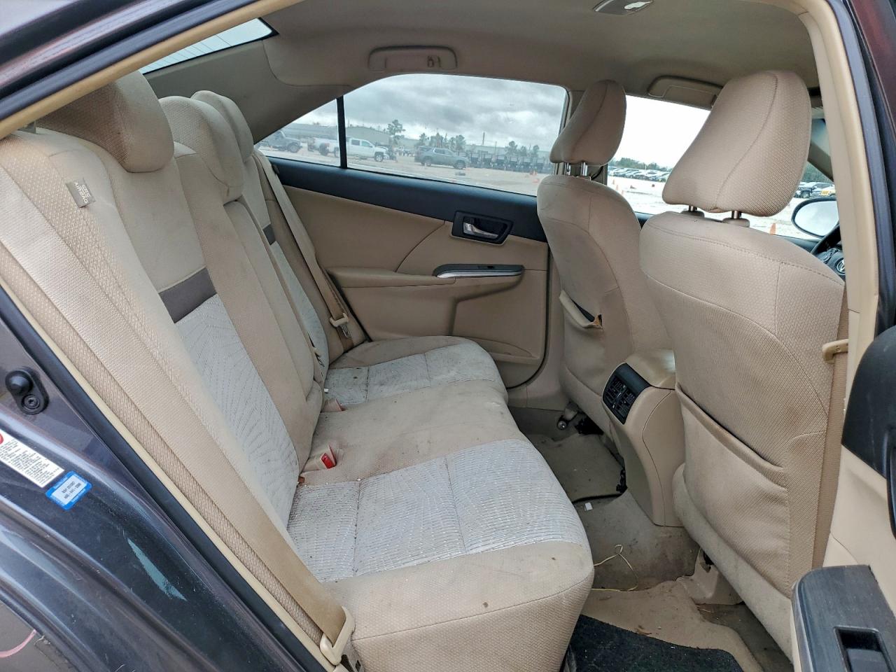 Toyota Camry Hybrid Image 4