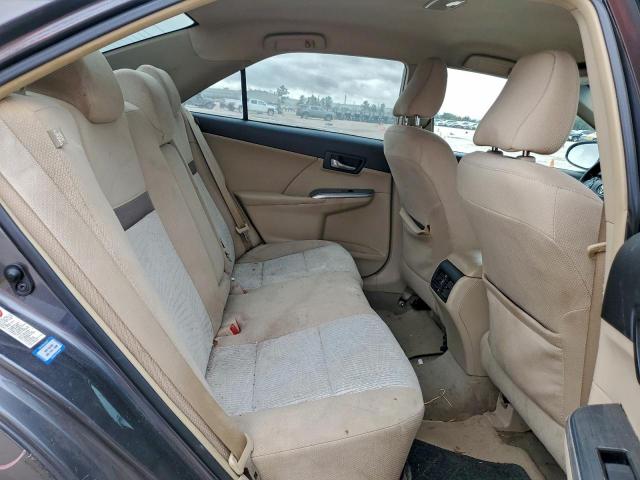 Toyota Camry Hybrid Image 4