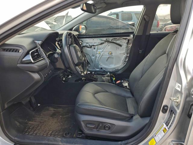 Toyota Camry Xse Image 6