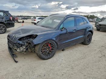 Salvage Porsche Macan
