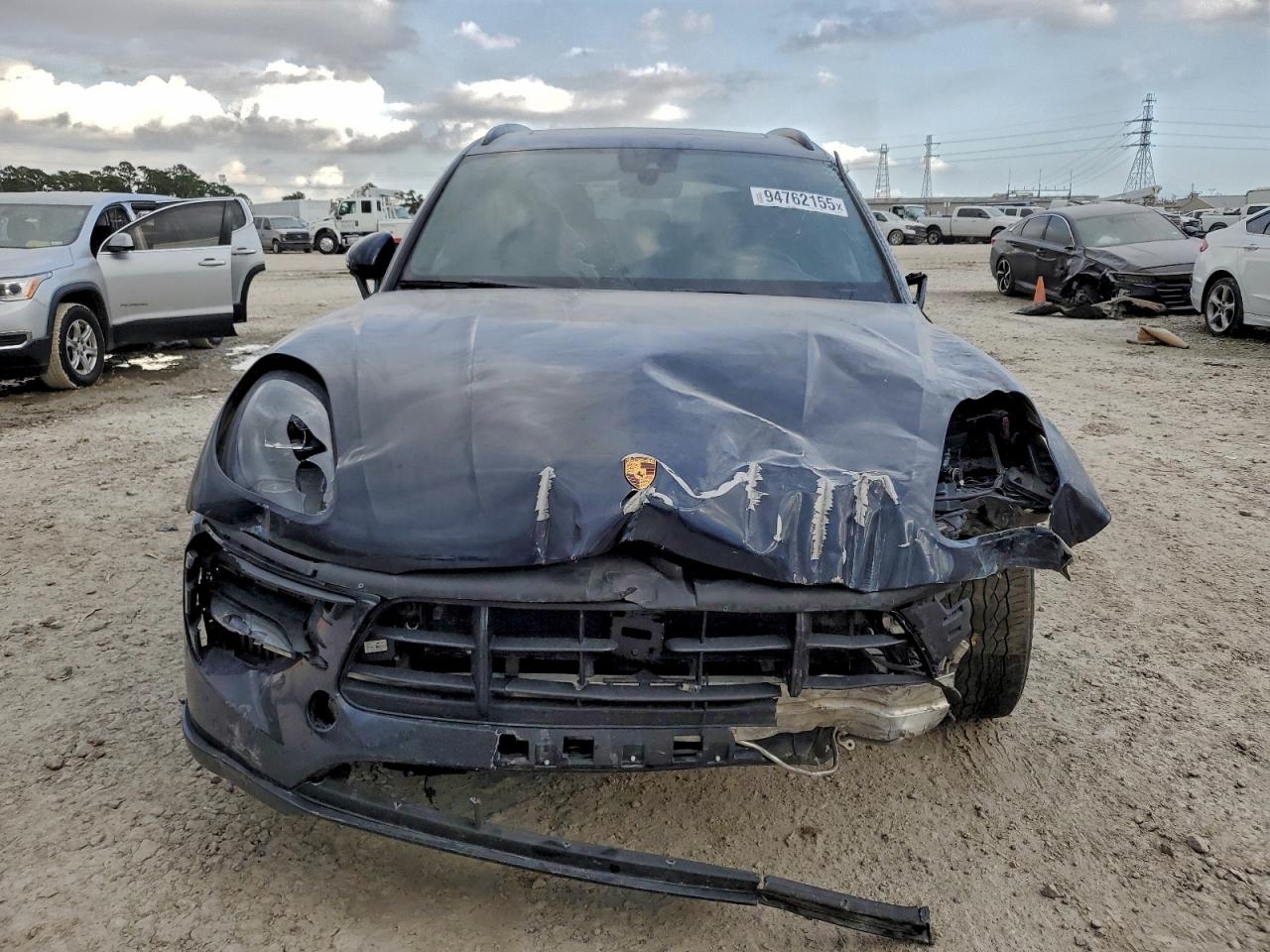 Porsche Macan Gts Image 13