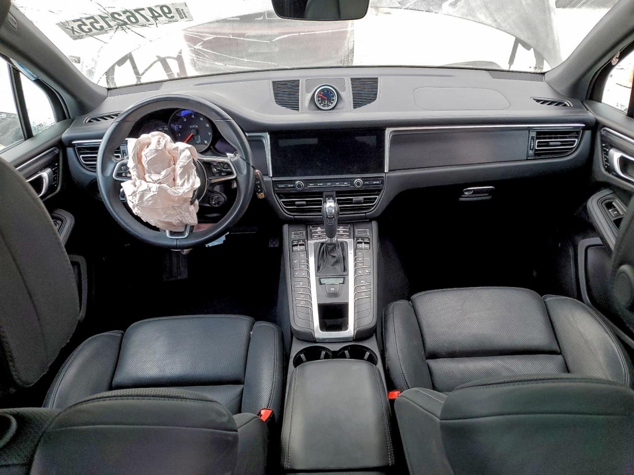 Porsche Macan Gts Image 5