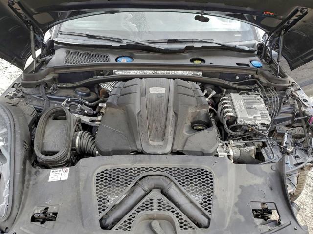 Porsche Macan Gts Image 11