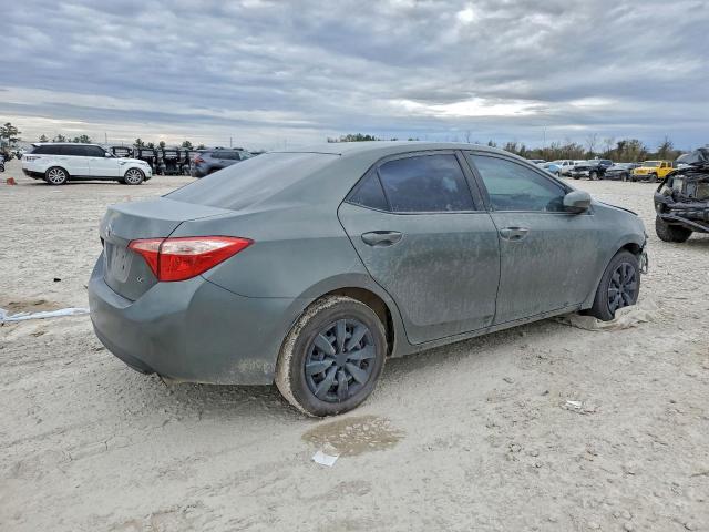 Toyota Corolla L Image 3