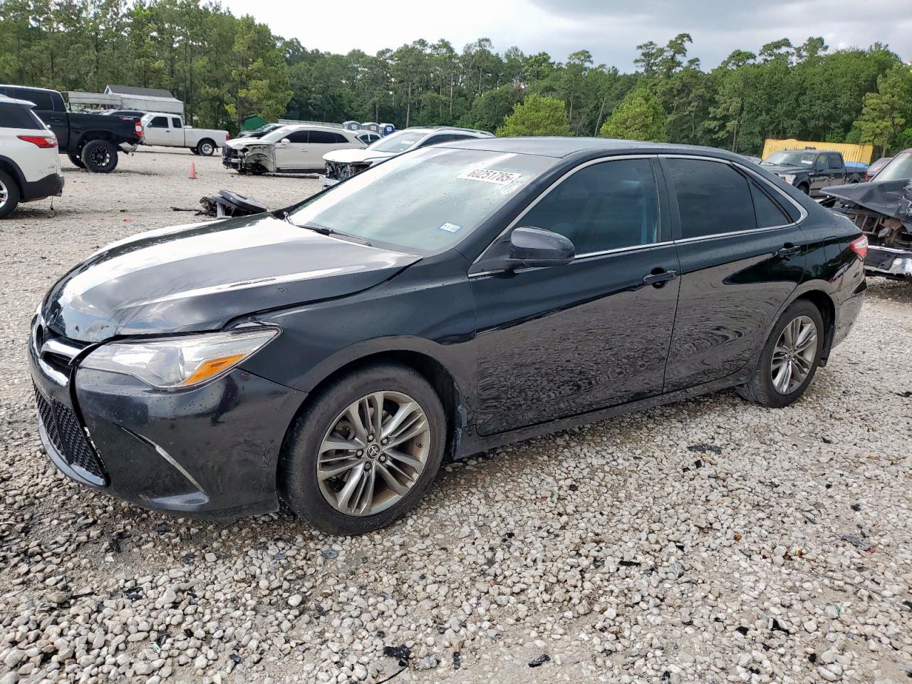 Toyota Camry Le Image 1