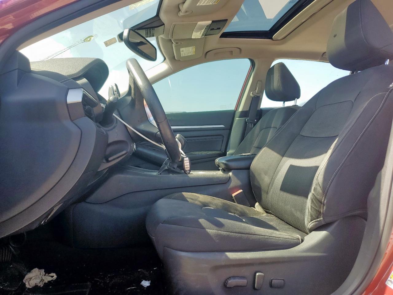 Nissan Altima Sv Image 8