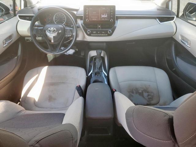 Toyota Corolla Le Image 12