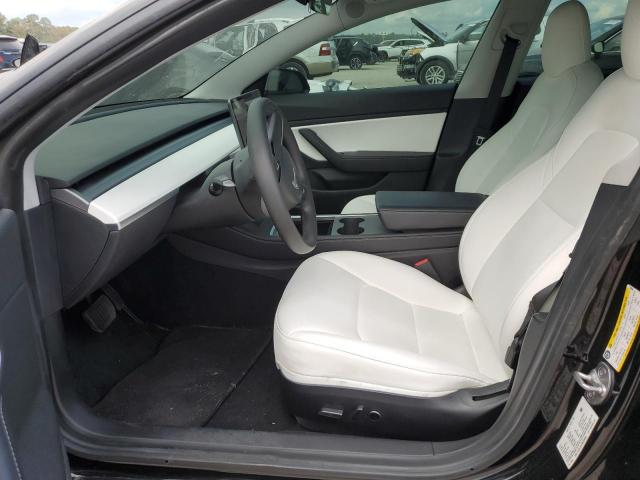 Tesla Model 3 Image 5