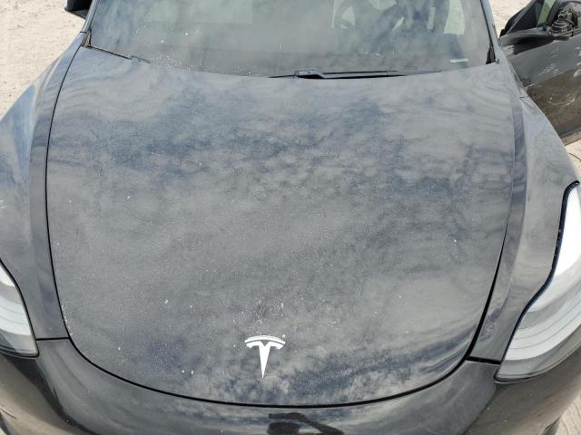 Tesla Model 3 Image 12