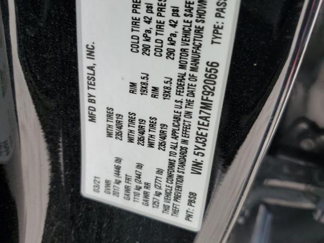 Tesla Model 3 Image 3