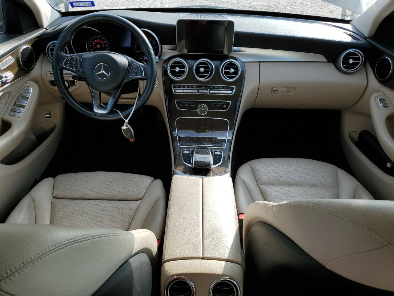 Mercedes-Benz C-Class 300 4matic Image 4