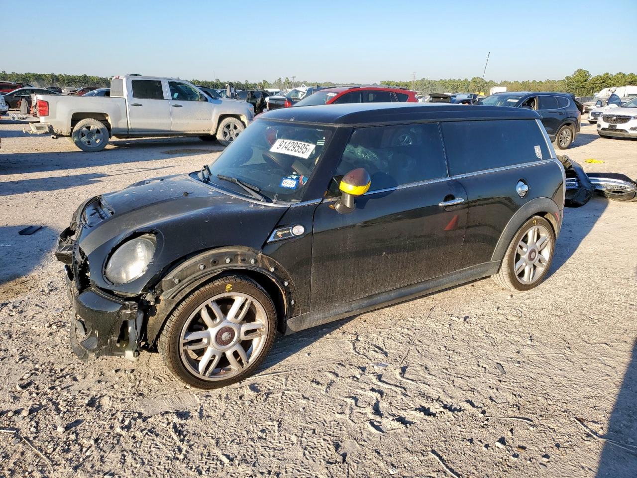 MINI Cooper S Clubman Image 1