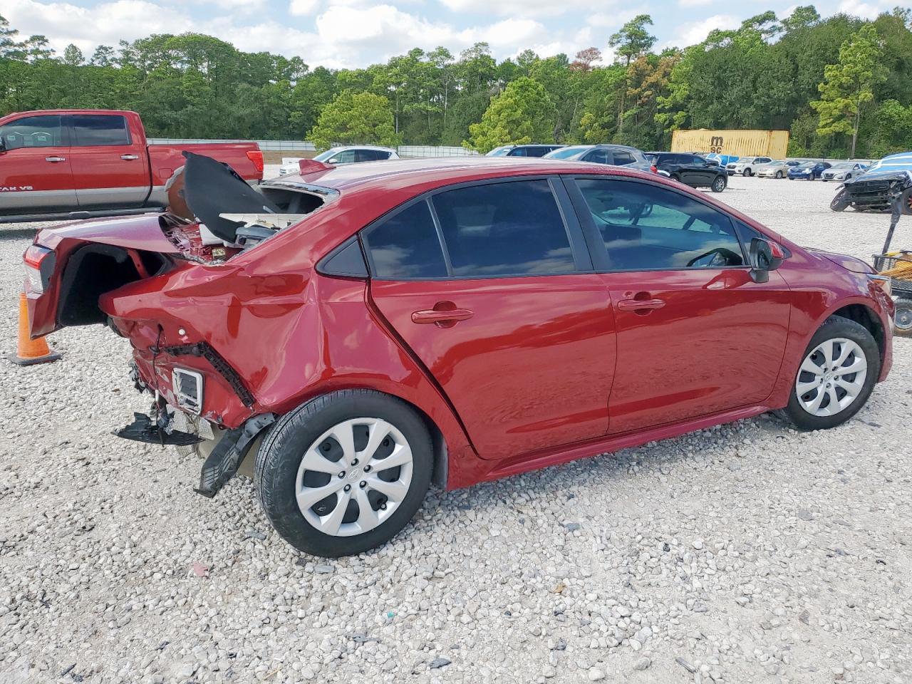 Toyota Corolla Le Image 9