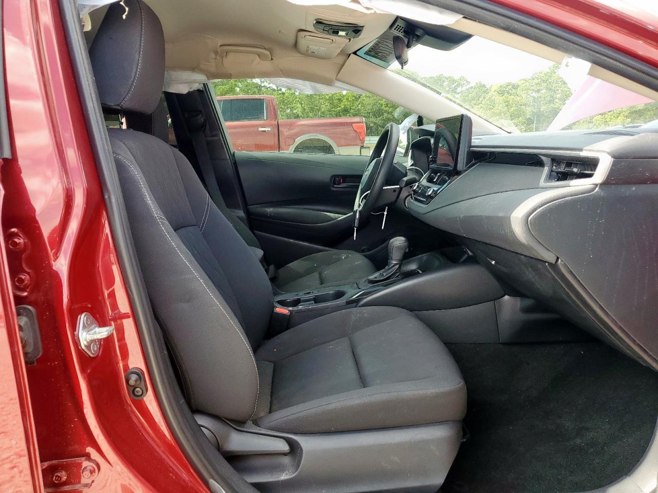 Toyota Corolla Le Image 5