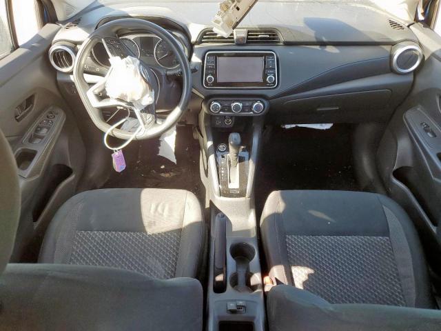 Nissan Versa S Image 9