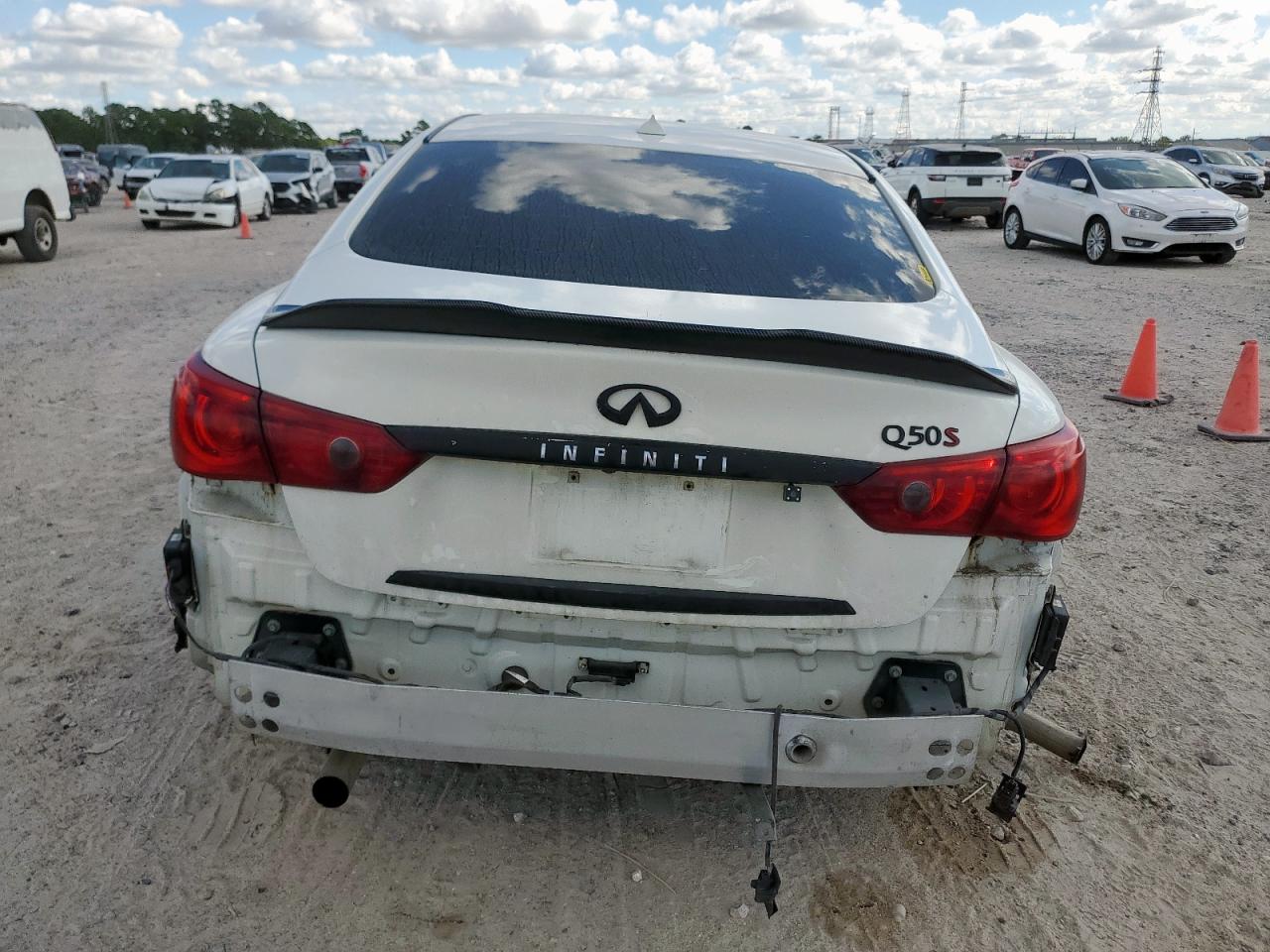 INFINITI Q50 Base Image 4