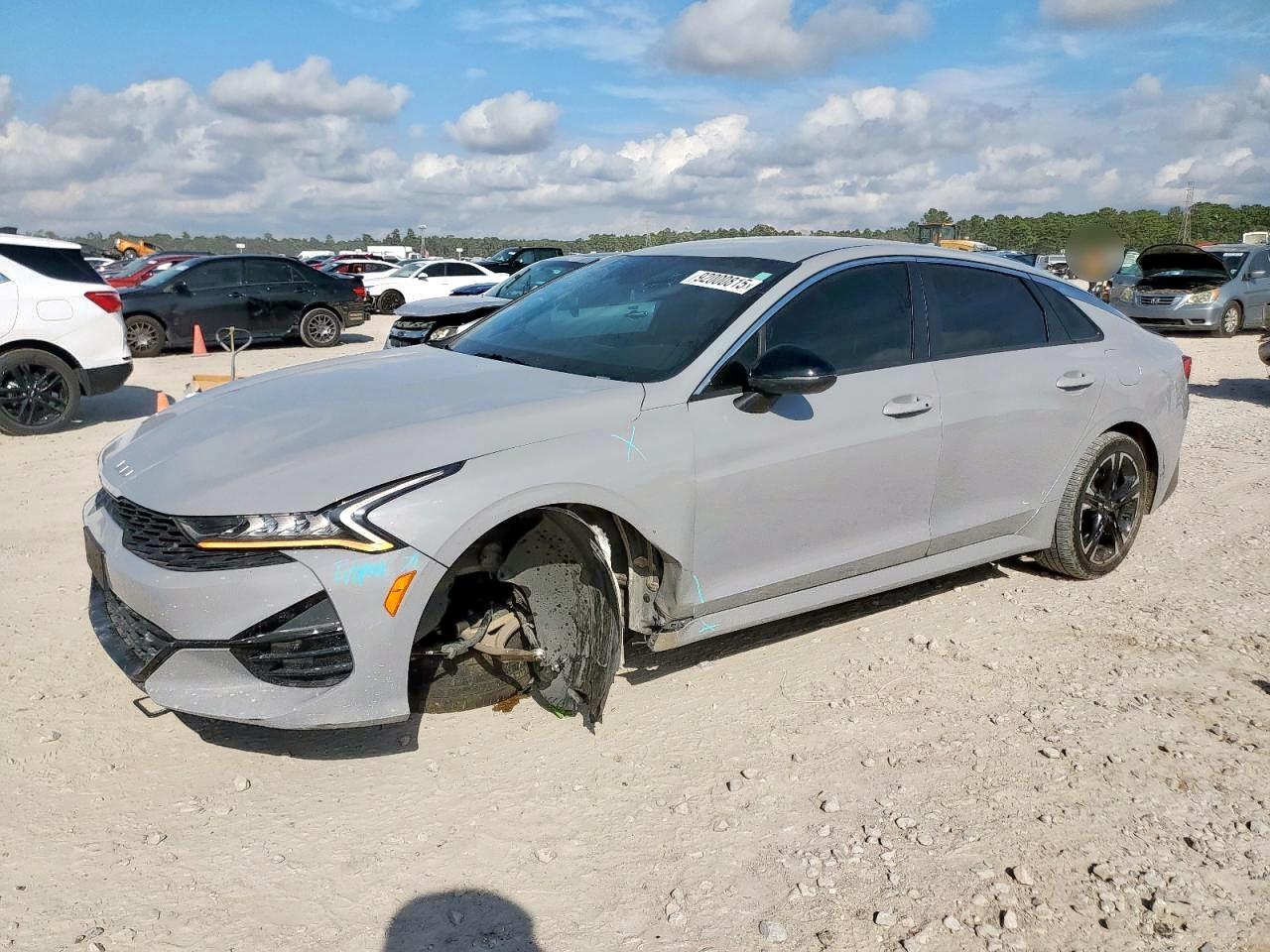 Kia K5 Gt Line Image 1