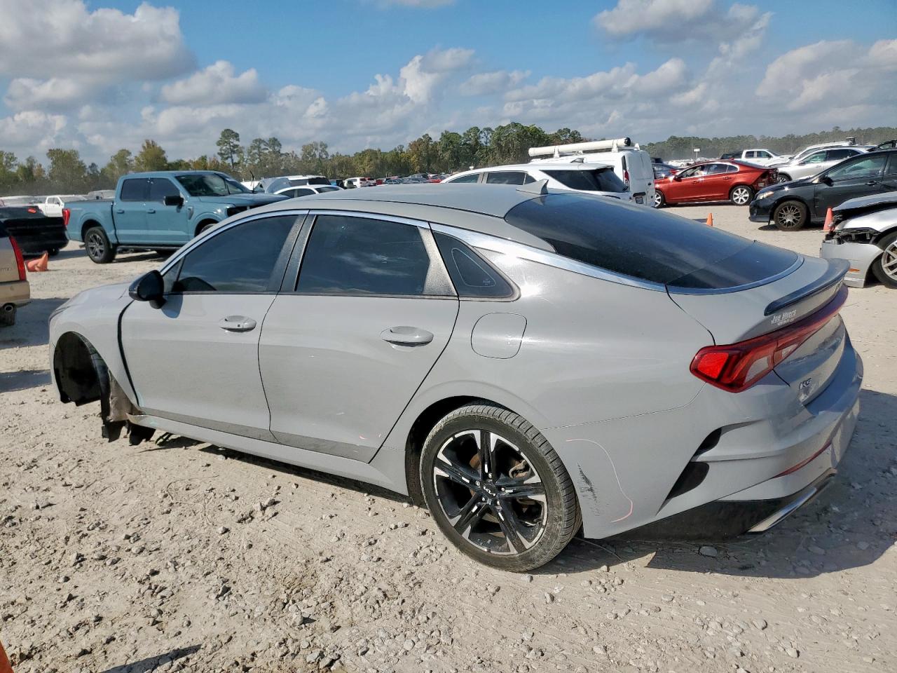 Kia K5 Gt Line Image 8