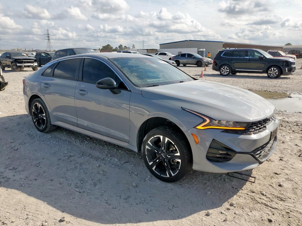 Kia K5 Gt Line Image 4