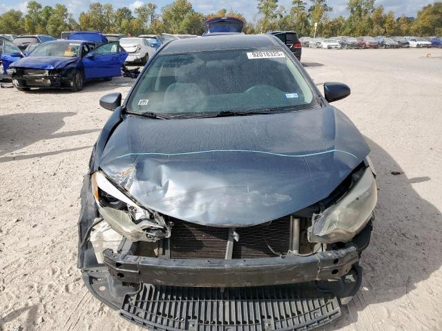 Toyota Corolla L Image 2