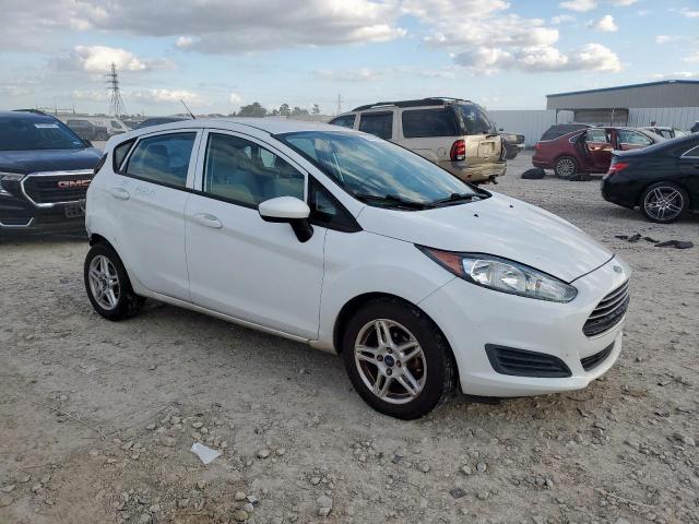 Ford Fiesta Se Image 4