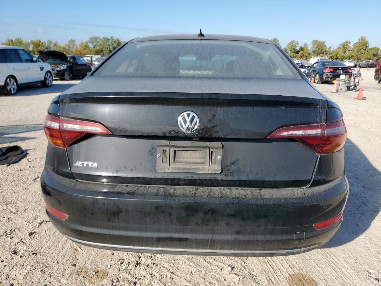 Volkswagen Jetta S Image 4