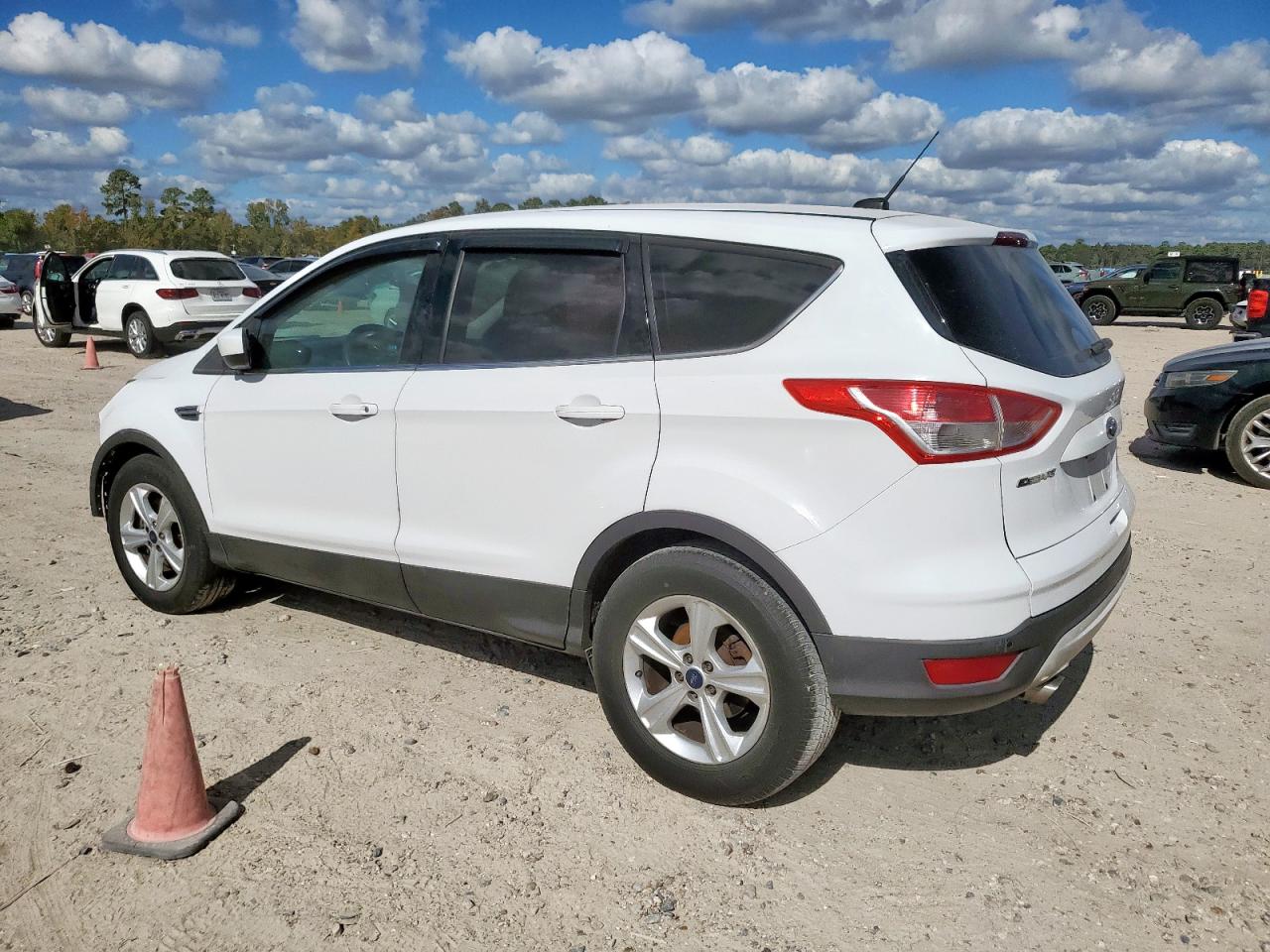 Ford Escape Se Image 13