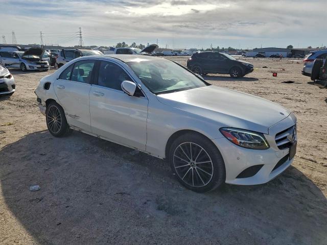 Mercedes-Benz C-Class 300 4matic Image 2