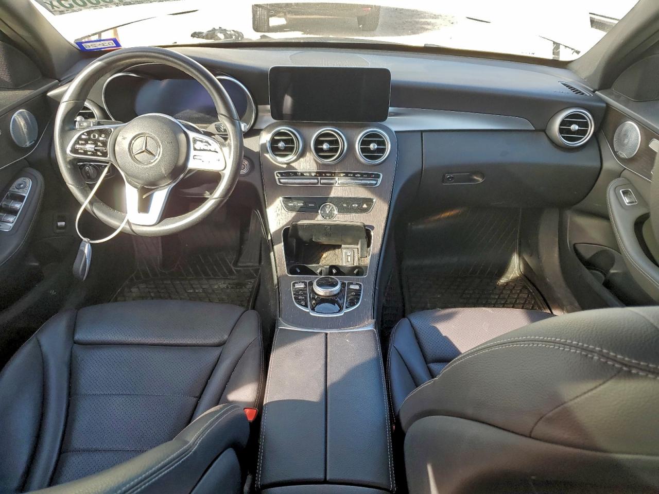 Mercedes-Benz C-Class 300 4matic Image 12