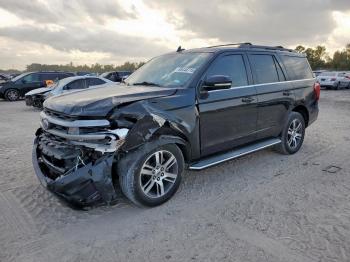  Salvage Ford Expedition