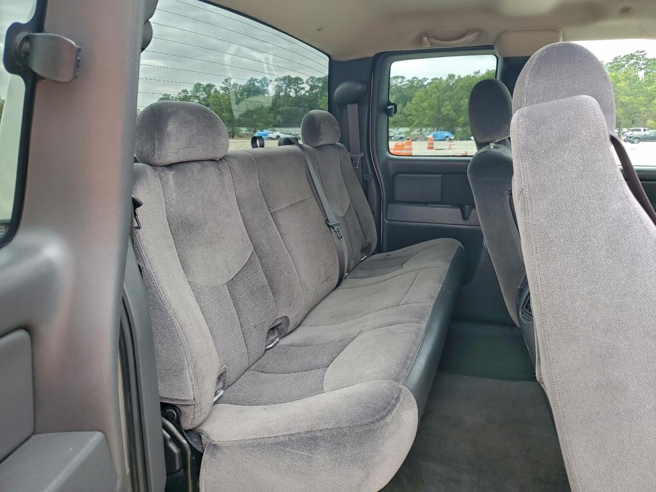 GMC Sierra K1500 Image 12