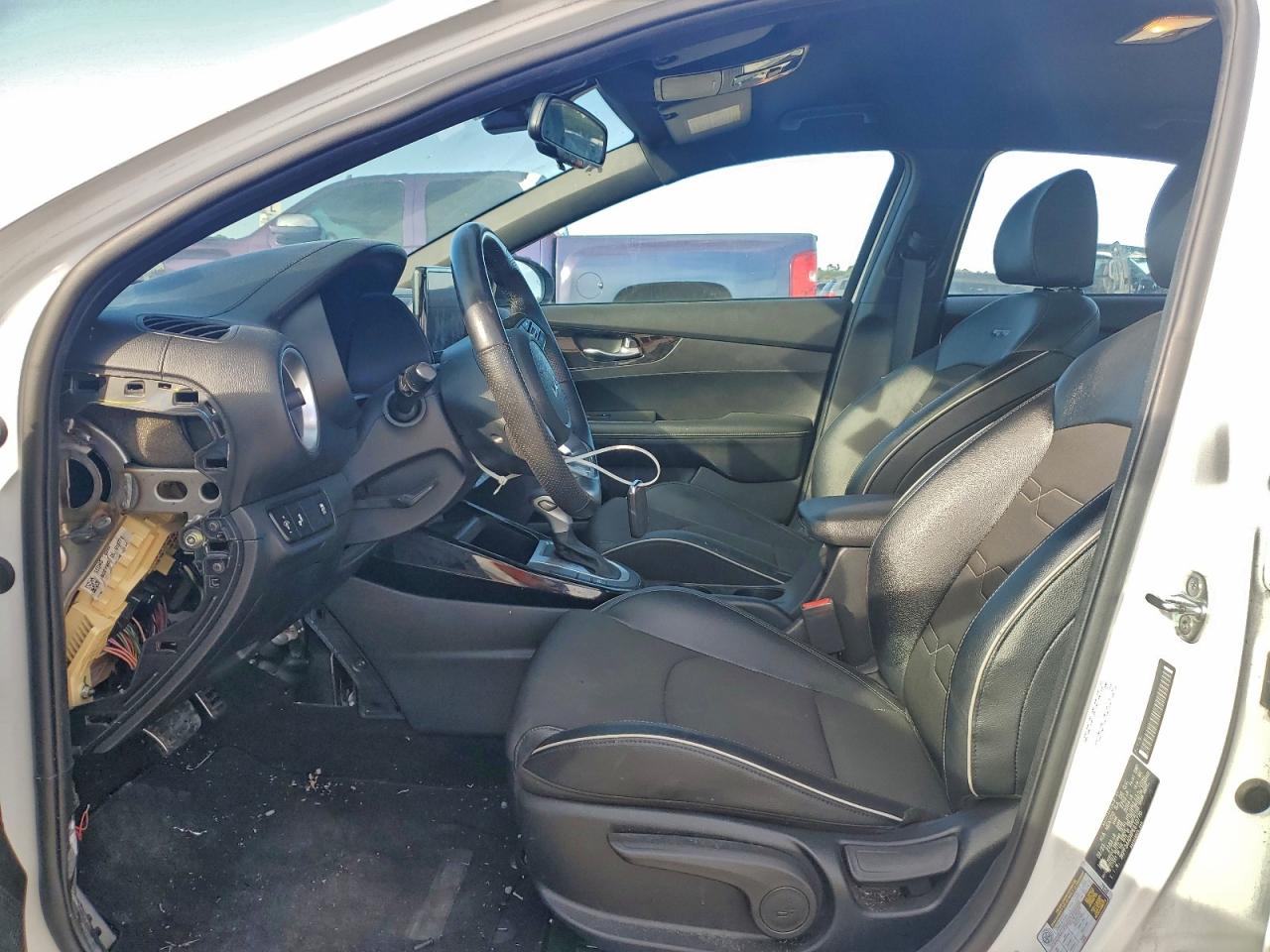 Kia Forte Gt Line Image 5