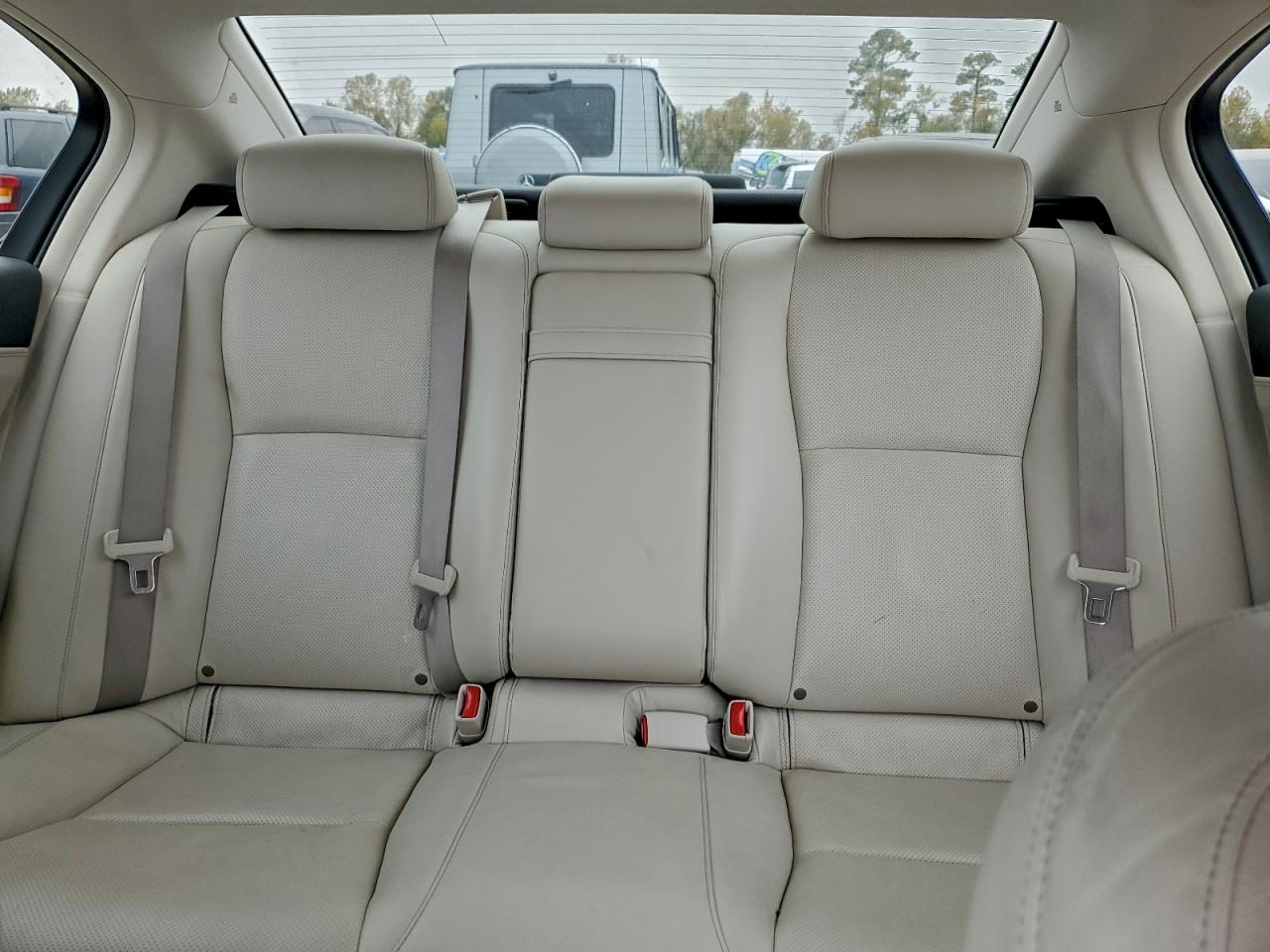 Acura RLX Tech Image 9